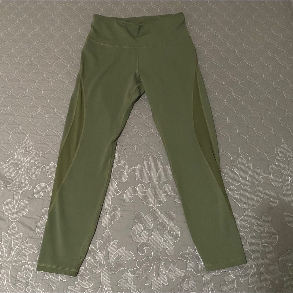 Old Navy active wear leggings